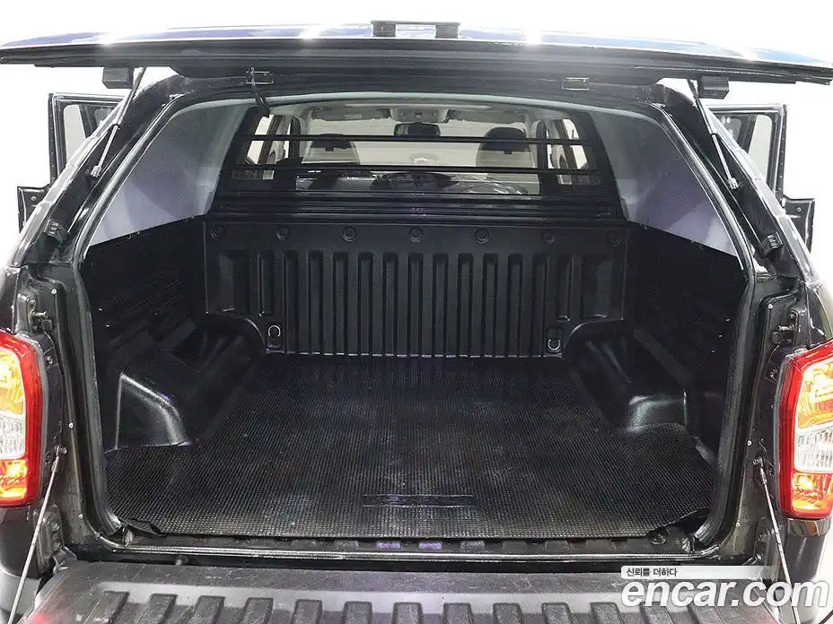 SsangYong Rexton 2018 2.2 Автомат в Москве № 34465, фото 5