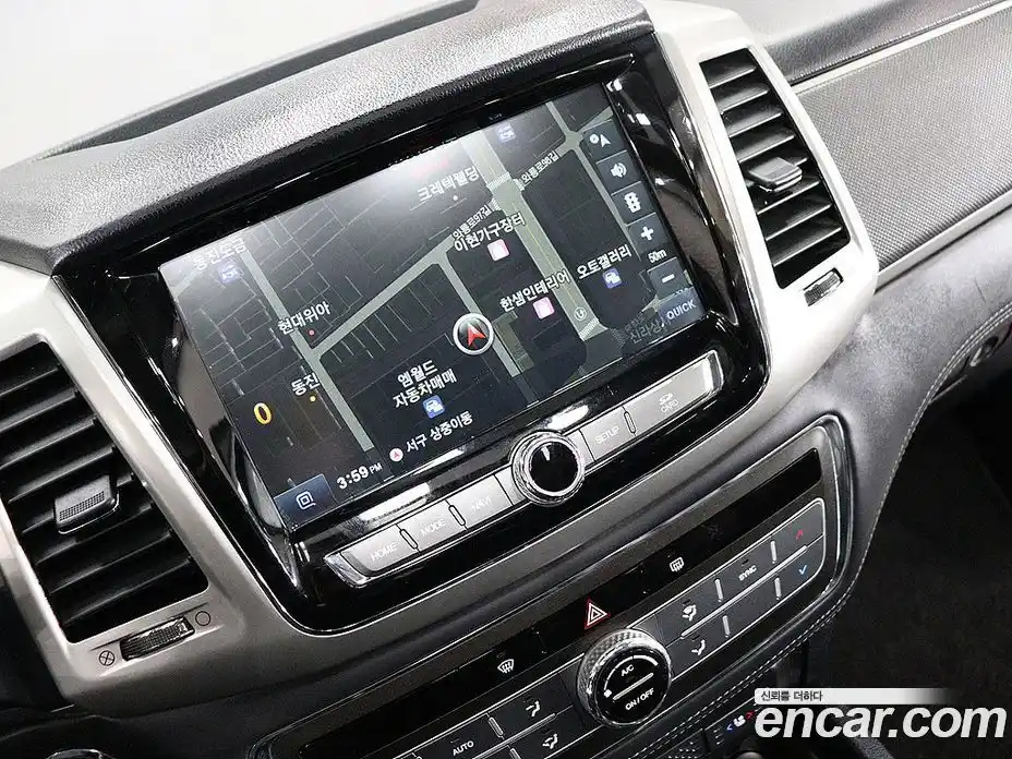 SsangYong Rexton 2018 2.2 Автомат в Москве № 34465, фото 8