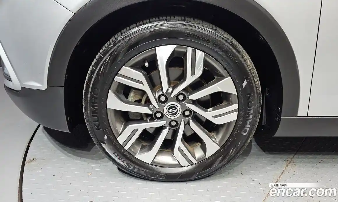 SsangYong TIBOLI 2019 1.6 Автомат в Москве № 35205, фото 3