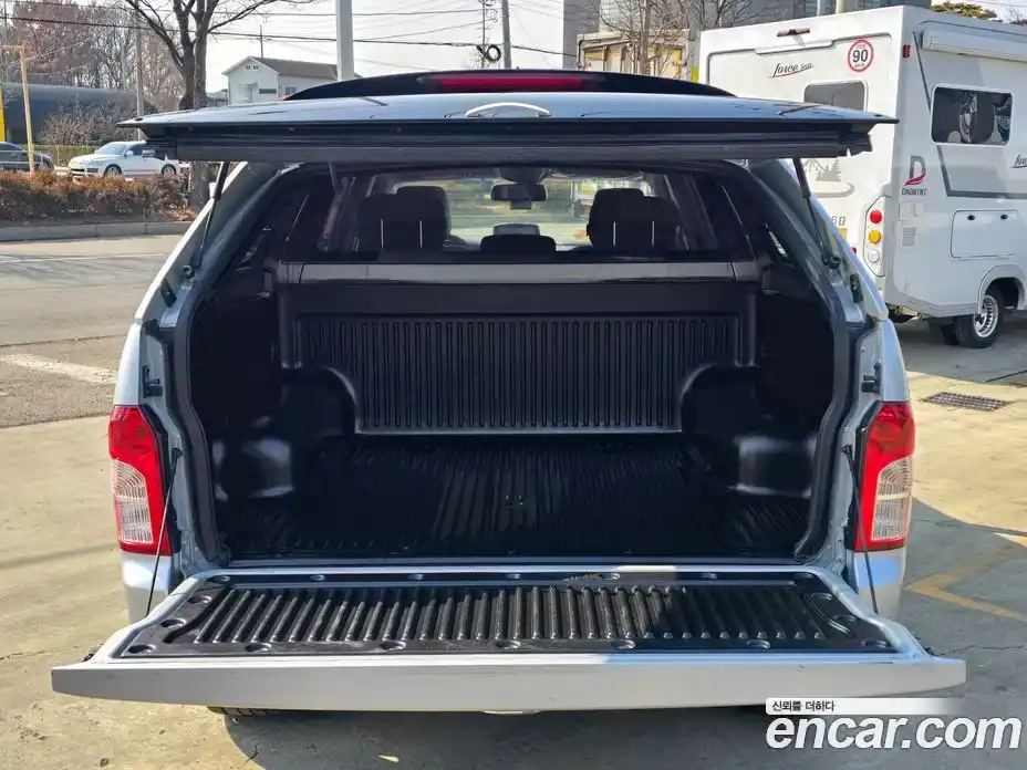 SsangYong Korando 2016 2.0 Автомат в Москве № 35513, фото 17