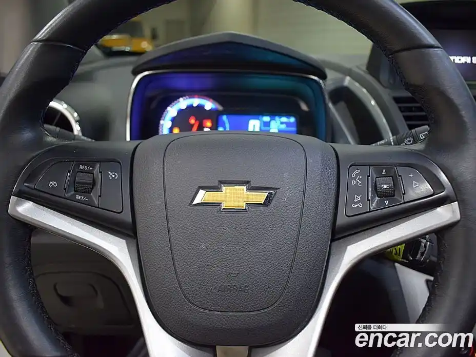 Chevrolet Trax 2013 1.4 Автомат в Москве № 36735, фото 13