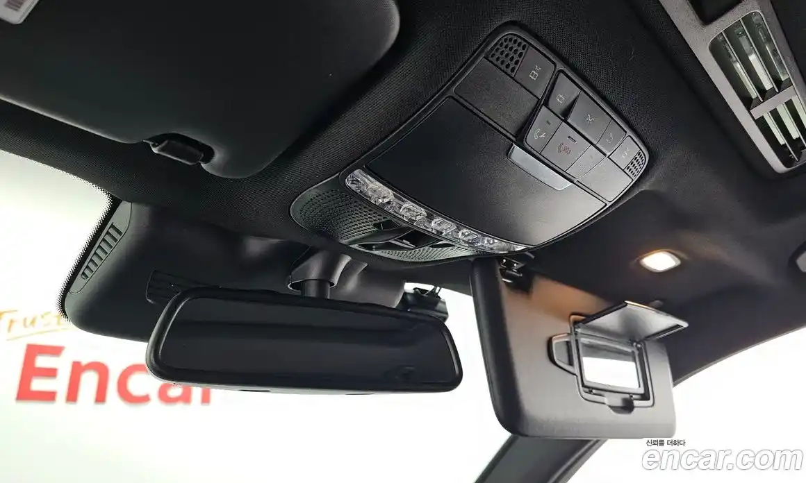 Mercedes-Benz GLC-Class 2019 2.0 Автомат в Москве № 369317, фото 16