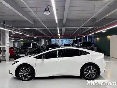 Toyota Prius 2024 2.0 Автомат в Москве № 383880, миниатюра 4