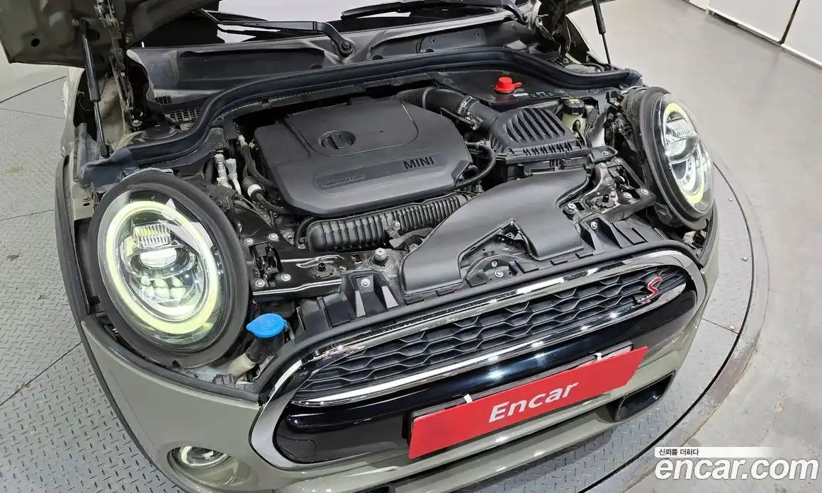 Mini Cooper 2020 2.0 Автомат в Москве № 392633, фото 6