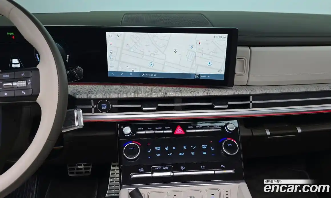 Hyundai Santa Fe 2024 1.6 Автомат в Москве № 395281, фото 14