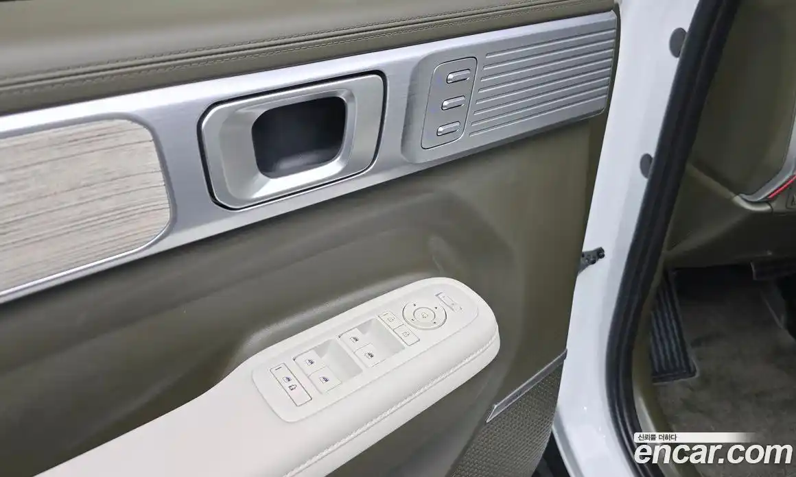 Hyundai Santa Fe 2024 1.6 Автомат в Москве № 395281, фото 16