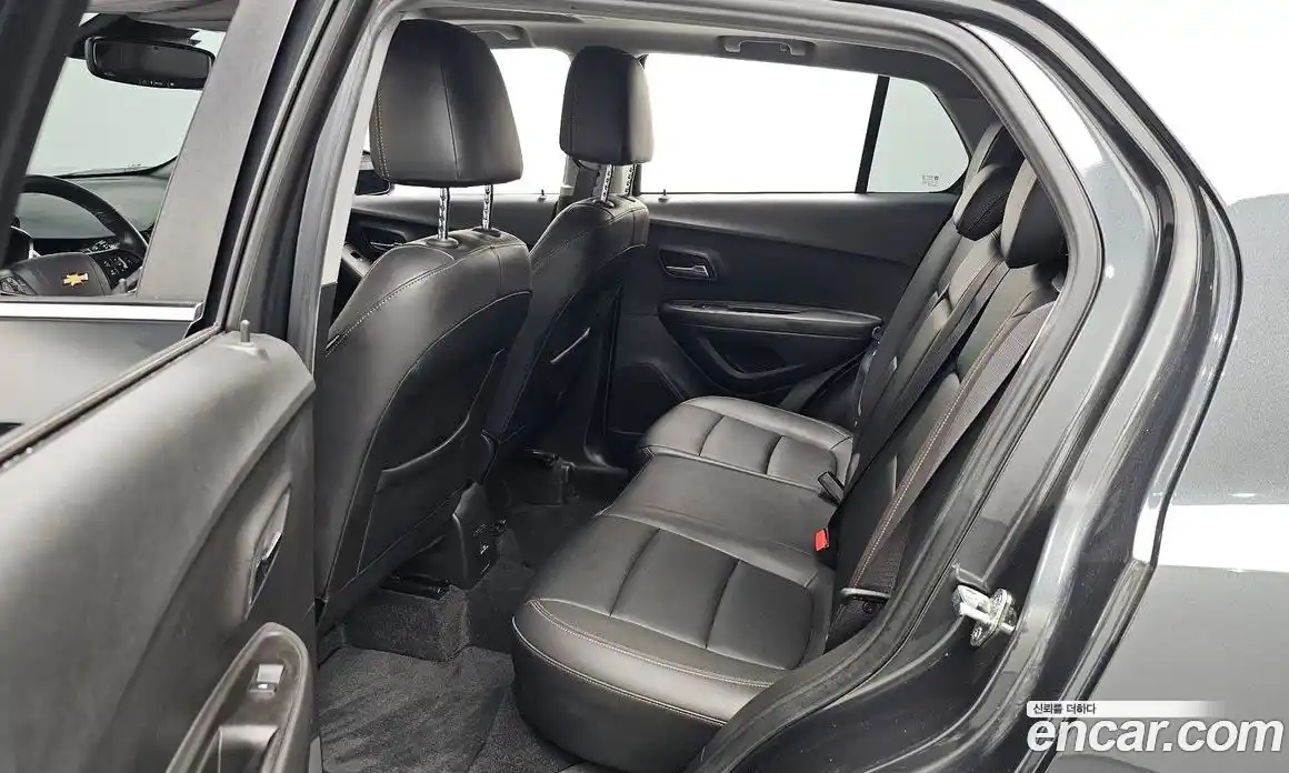 Chevrolet Trax 2018 1.4 Автомат в Москве № 39642, фото 20