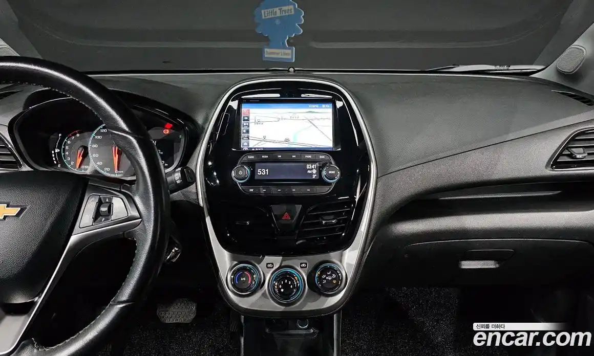 Chevrolet Spark 2017 1.0 Робот в Москве № 40525, фото 3