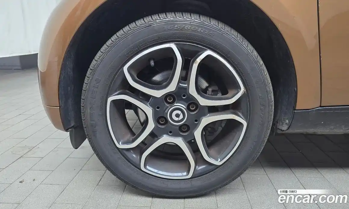 Smart Fortwo 2016 1.0 Автомат в Москве № 417133, фото 5