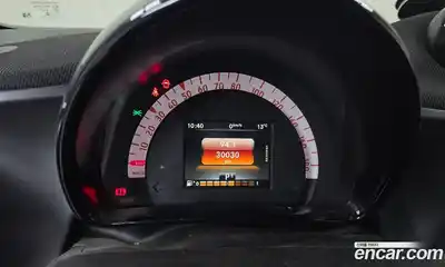 Smart Fortwo 2016 1.0 Автомат в Москве № 417133, миниатюра 8