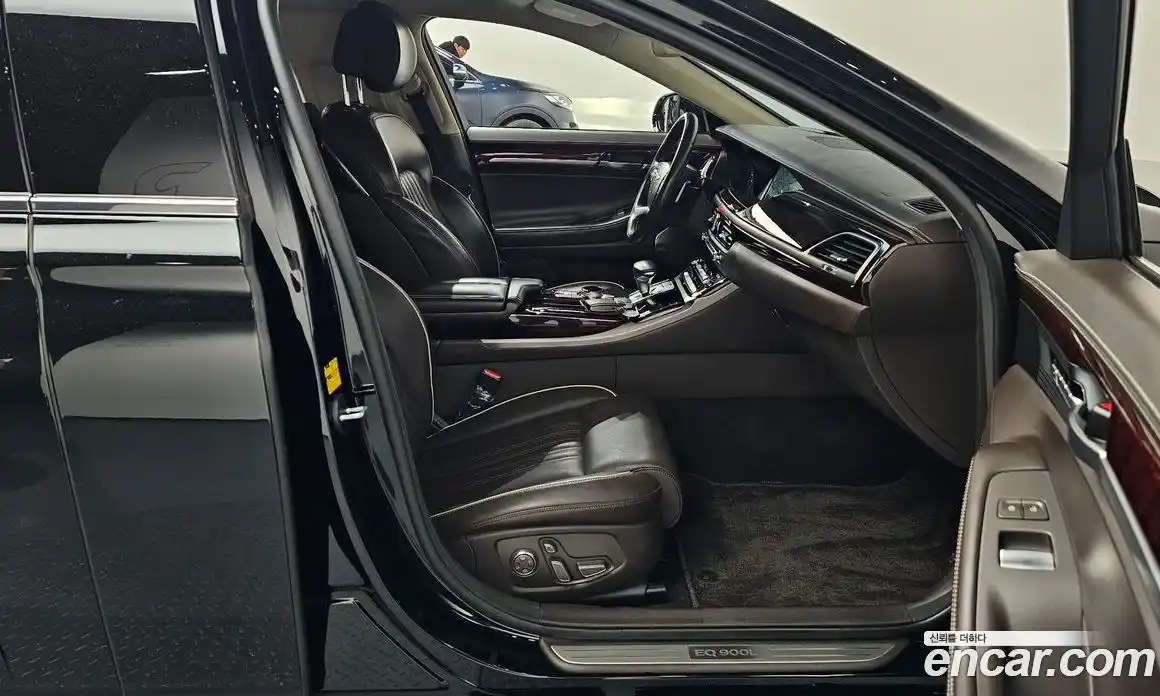 Genesis EQ900 2016 5.0 Автомат в Москве № 419855, фото 11