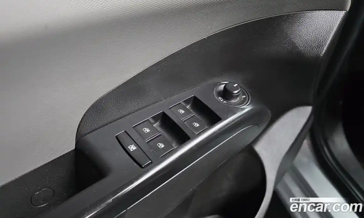 Chevrolet Aveo 2015 1.4 Автомат в Москве № 422431, фото 17