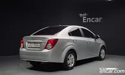 Chevrolet Aveo 2015 1.4 Автомат в Москве № 422431, миниатюра 2