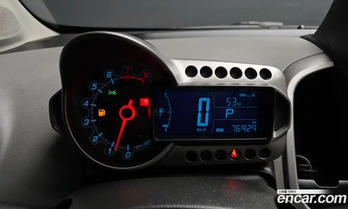 Chevrolet Aveo 2015 1.4 Автомат в Москве № 422431, фото 8