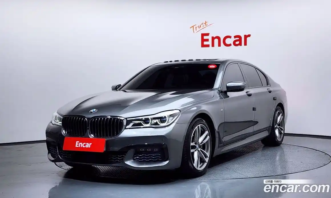 BMW 7-Series 2016 3.0 Автомат в Москве № 426410, фото 1