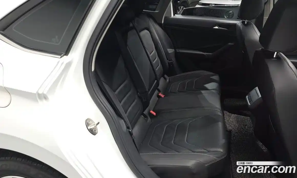 Volkswagen Jetta 2021 1.4 Автомат в Москве № 432345, фото 11