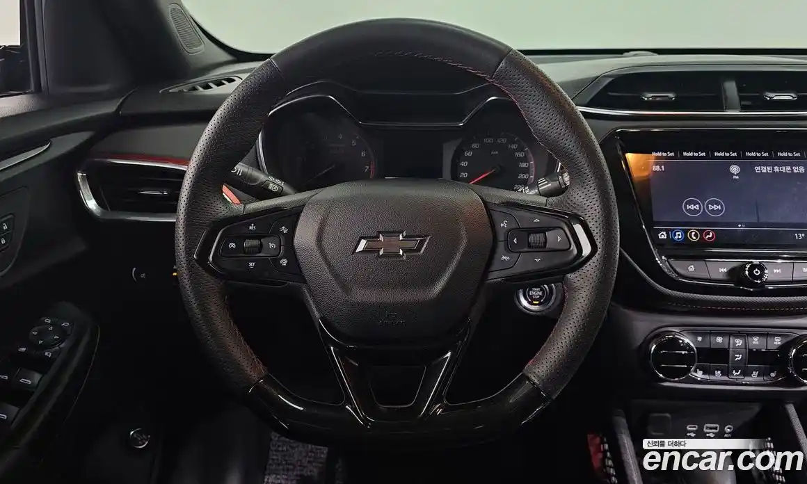 Chevrolet TrailBlazer 2022 1.3 Автомат в Москве № 454997, фото 13