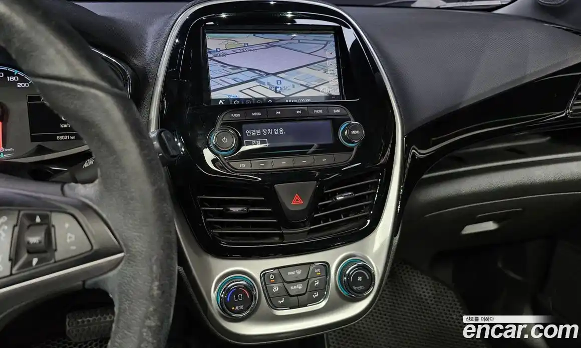 Chevrolet Spark 2017 1.0 Автомат в Москве № 455088, фото 16