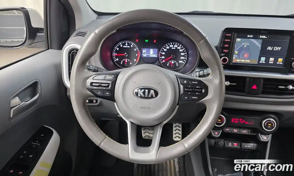 Kia Morning 2018 1.0 Автомат в Москве № 460662, фото 13