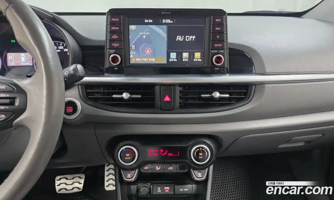 Kia Morning 2018 1.0 Автомат в Москве № 460662, фото 14