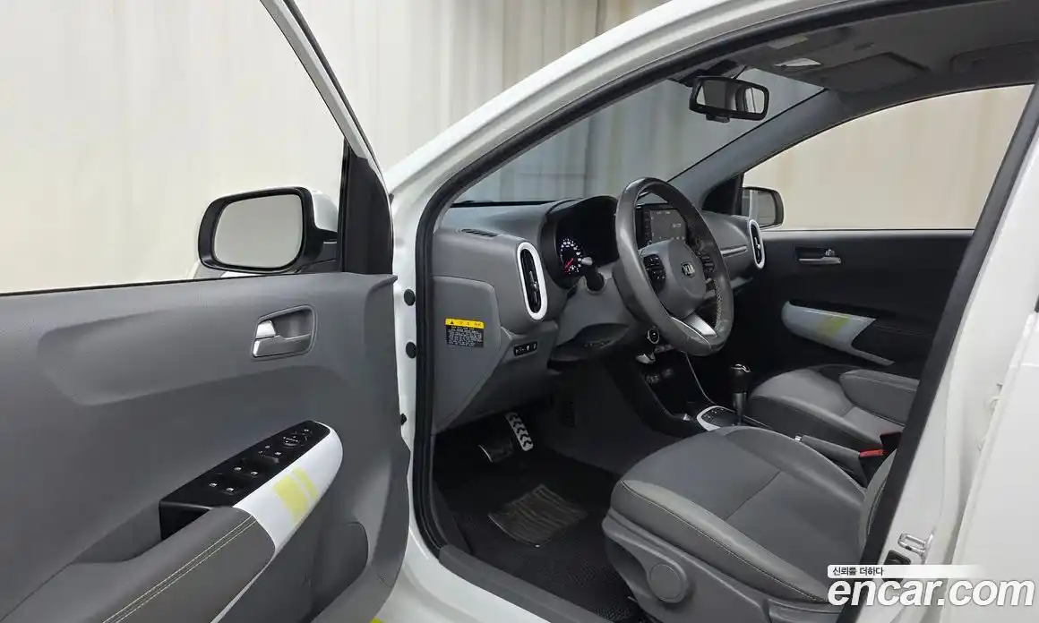 Kia Morning 2018 1.0 Автомат в Москве № 460662, фото 10