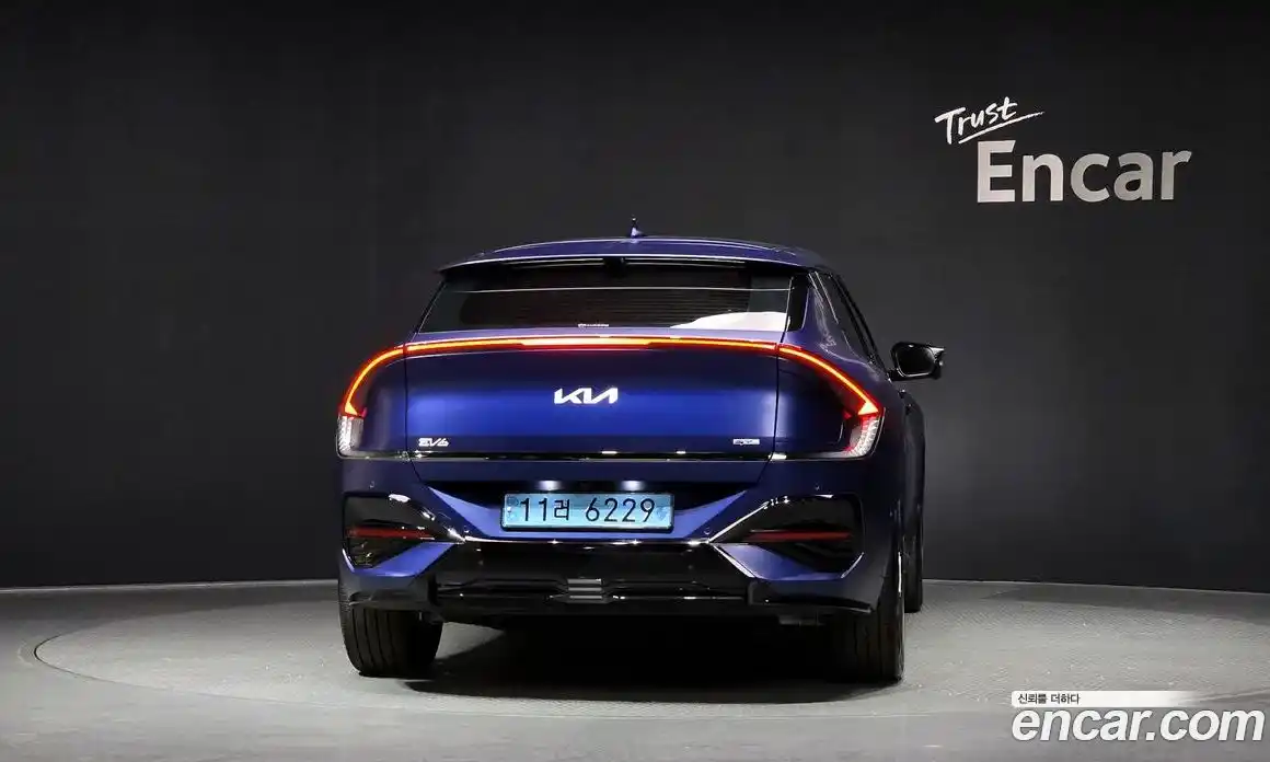 Kia EV6 2025 0.1 Автомат в Москве № 460730, фото 4