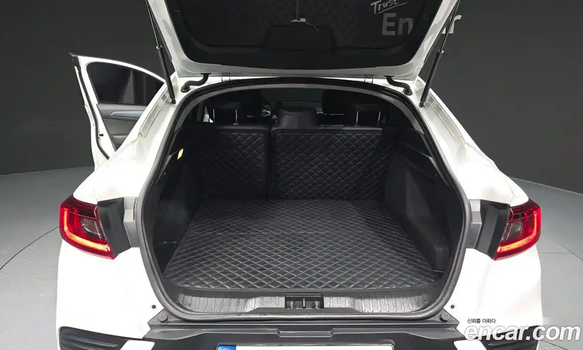 Renault XM3 2022 1.6 Автомат в Москве № 463004, фото 20