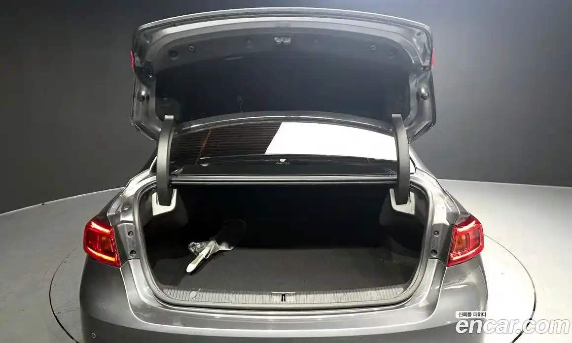 Renault SM6 2016 2.0 Автомат в Москве № 463030, фото 20