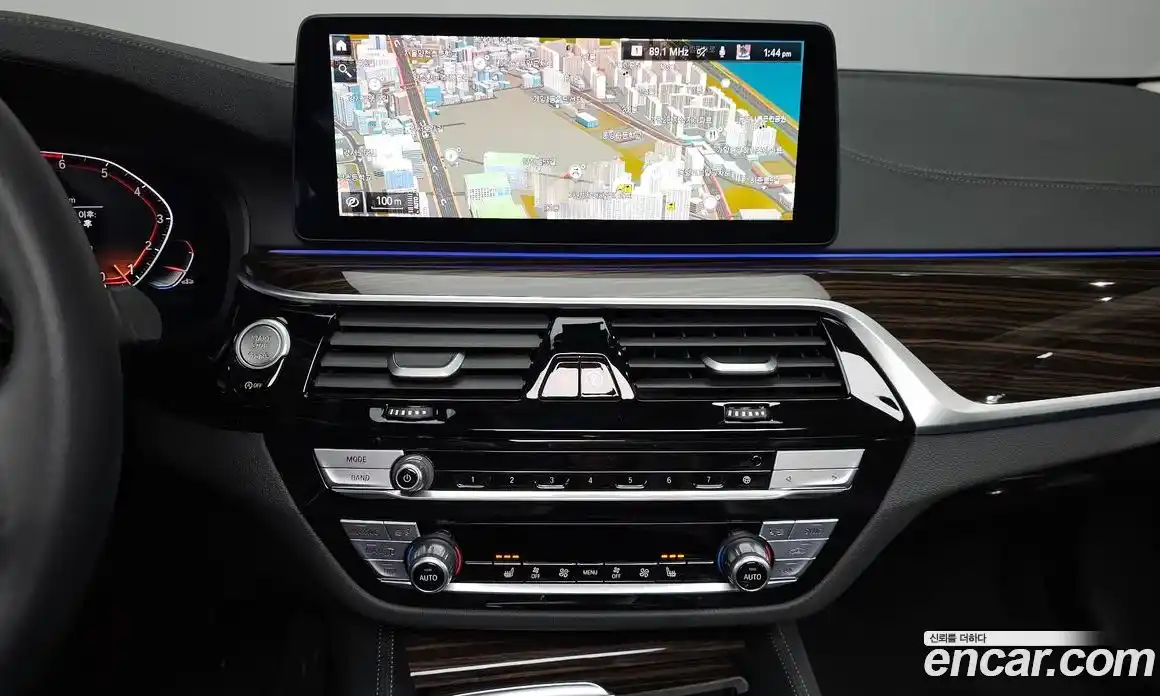 BMW 5-Series 2023 2.0 Автомат в Москве № 464232, фото 14