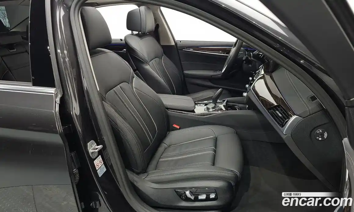 BMW 5-Series 2023 2.0 Автомат в Москве № 464232, фото 10