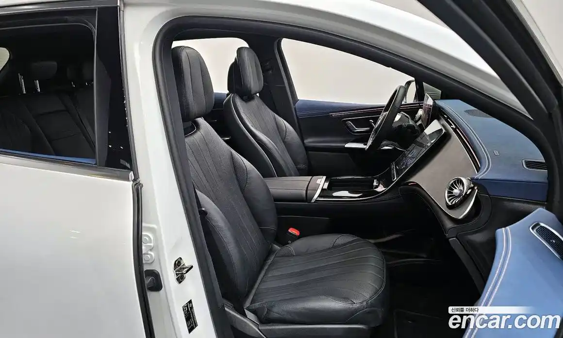 Mercedes-Benz EQE 2023 0.3 Автомат в Москве № 465996, фото 12