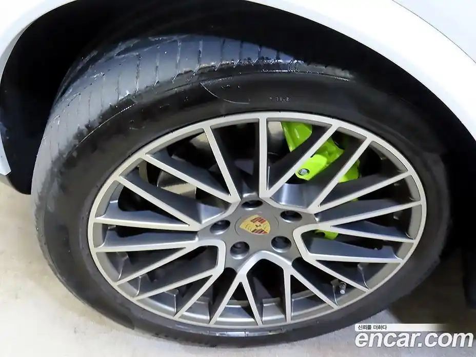 Porsche Cayenne 2022 3.0 Автомат в Москве № 470786, фото 5