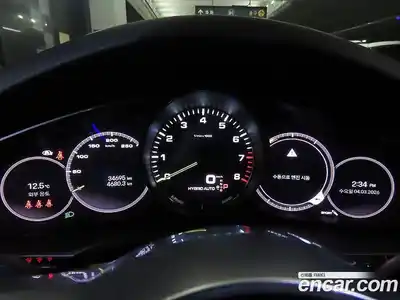 Porsche Cayenne 2022 3.0 Автомат в Москве № 470786, миниатюра 8