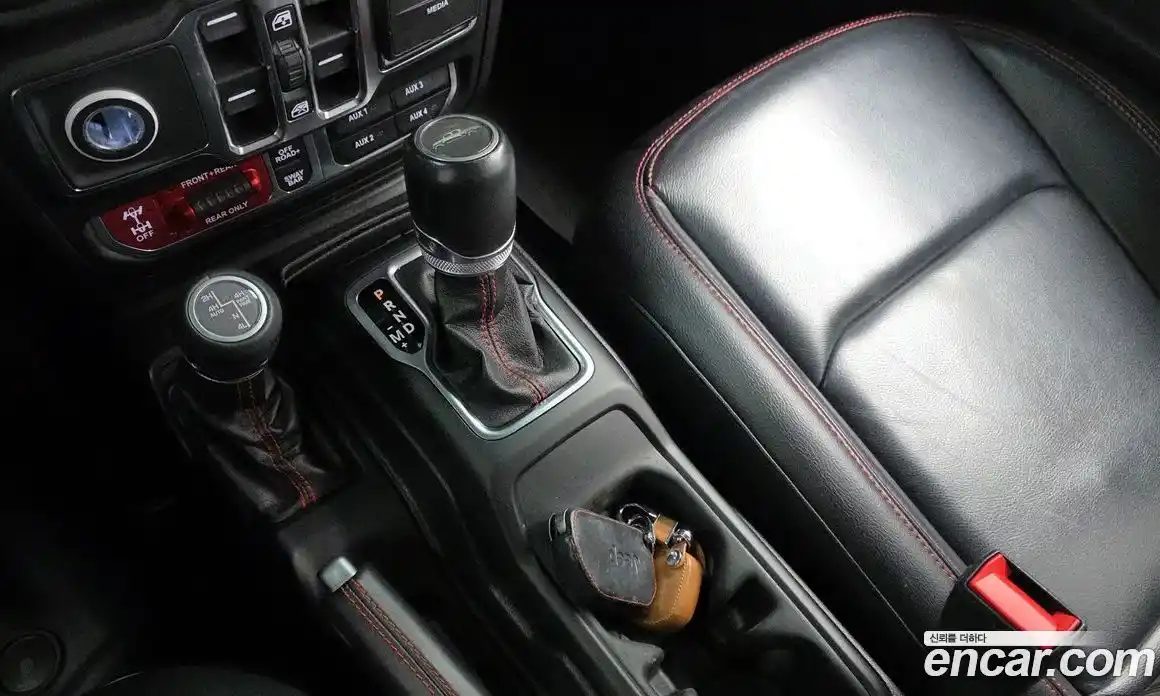 Jeep Gladiator 2021 3.6 Автомат в Москве № 472663, фото 9