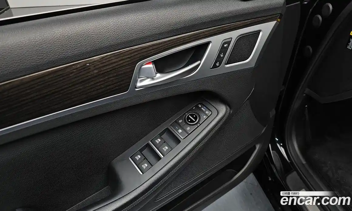 Genesis G80 2019 3.3 Автомат в Москве № 57166, фото 14