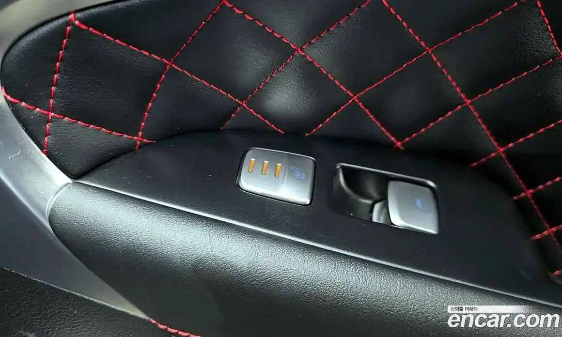 Genesis G70 2019 2.0 Автомат в Москве № 57575, фото 10