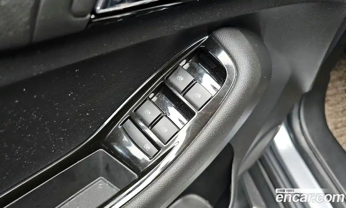 Chevrolet Orlando 2016 2.0 Автомат в Москве № 65675, фото 9