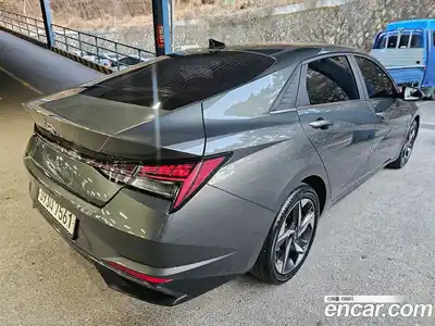 Hyundai Avante 2023 1.6 Автомат в Москве № 94410, миниатюра 5