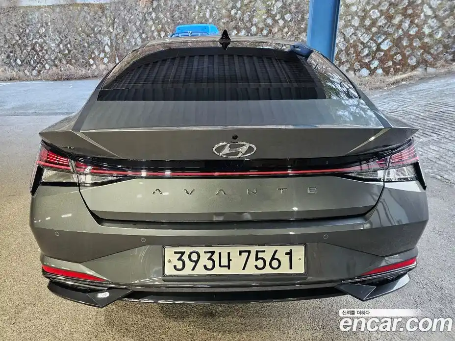 Hyundai Avante 2023 1.6 Автомат в Москве № 94410, фото 6