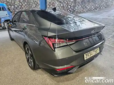 Hyundai Avante 2023 1.6 Автомат в Москве № 94410, миниатюра 7