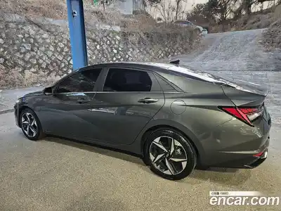 Hyundai Avante 2023 1.6 Автомат в Москве № 94410, миниатюра 8