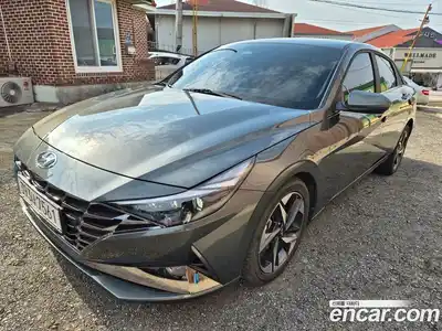 Hyundai Avante 2023 1.6 Автомат в Москве № 94410, миниатюра 9