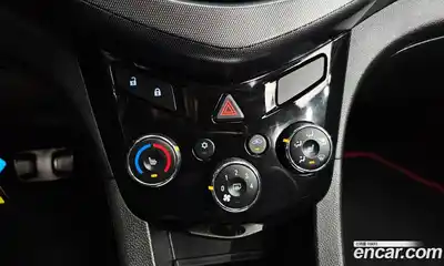 Chevrolet Aveo 2014 1.4 Автомат в Москве № 100248, миниатюра 4