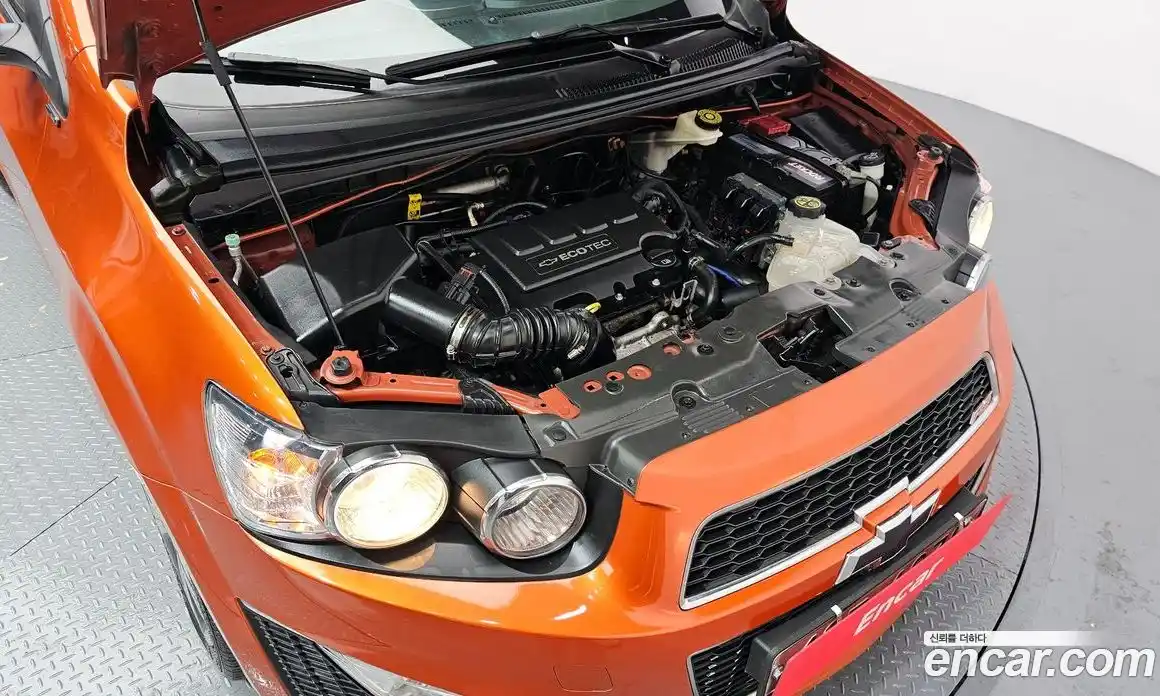 Chevrolet Aveo 2014 1.4 Автомат в Москве № 100248, фото 5