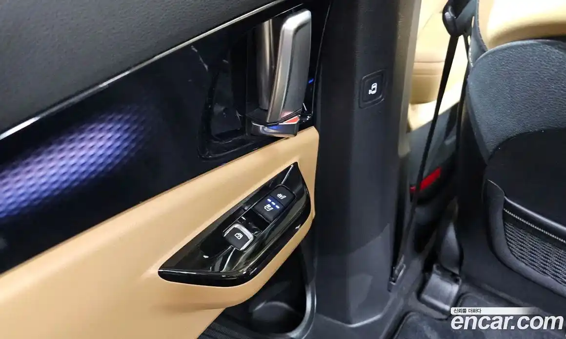 Kia Canival 2023 2.2 Автомат в Москве № 102115, фото 7