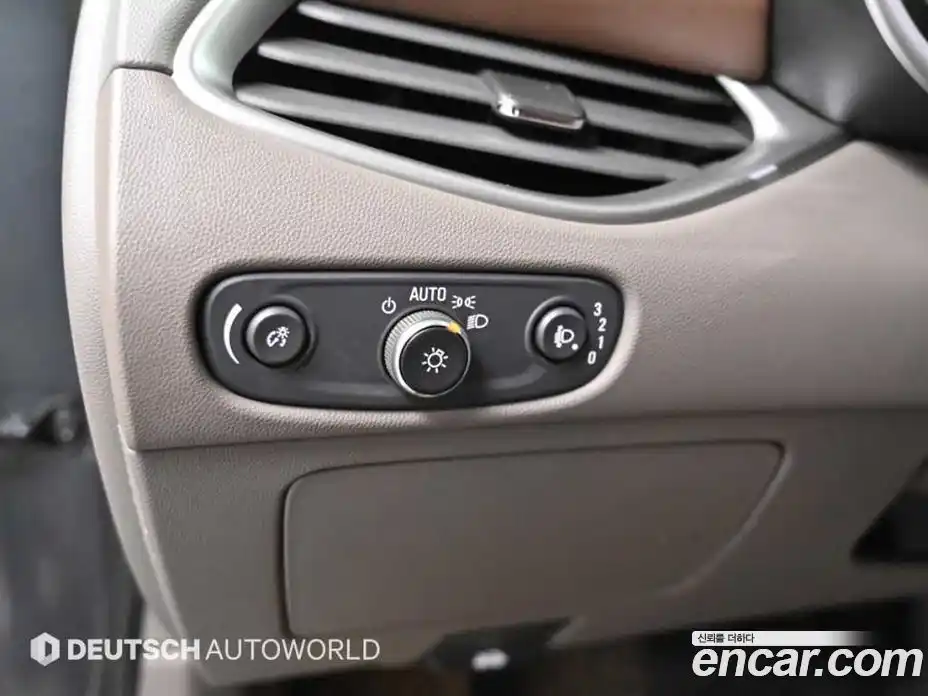 Chevrolet Malibu 2018 1.5 Автомат в Москве № 104659, фото 17