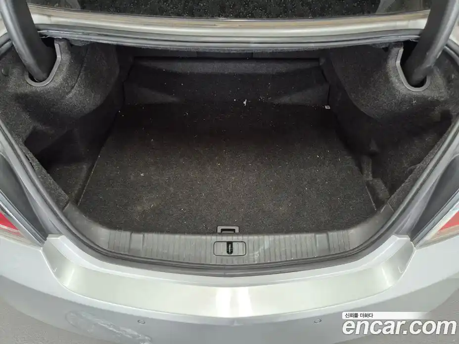 Chevrolet Alpheon 2013 2.4 Автомат в Москве № 105047, фото 20