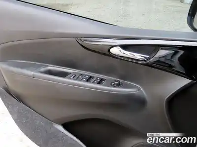 Chevrolet Spark 2017 1.0 Автомат в Москве № 105723, миниатюра 11