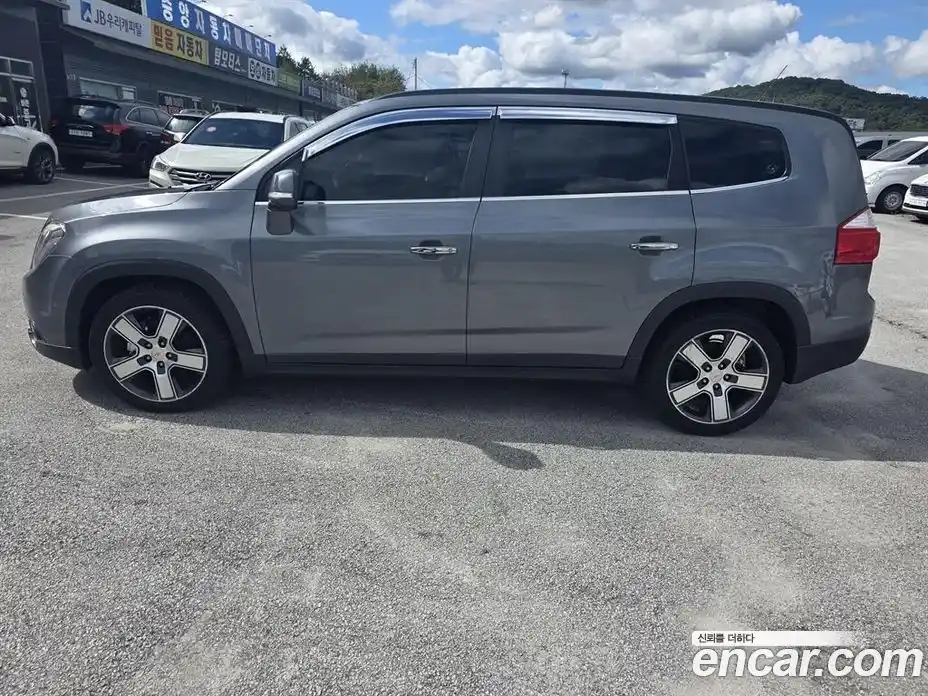 Chevrolet Orlando 2015 2.0 Автомат в Москве № 105809, фото 3