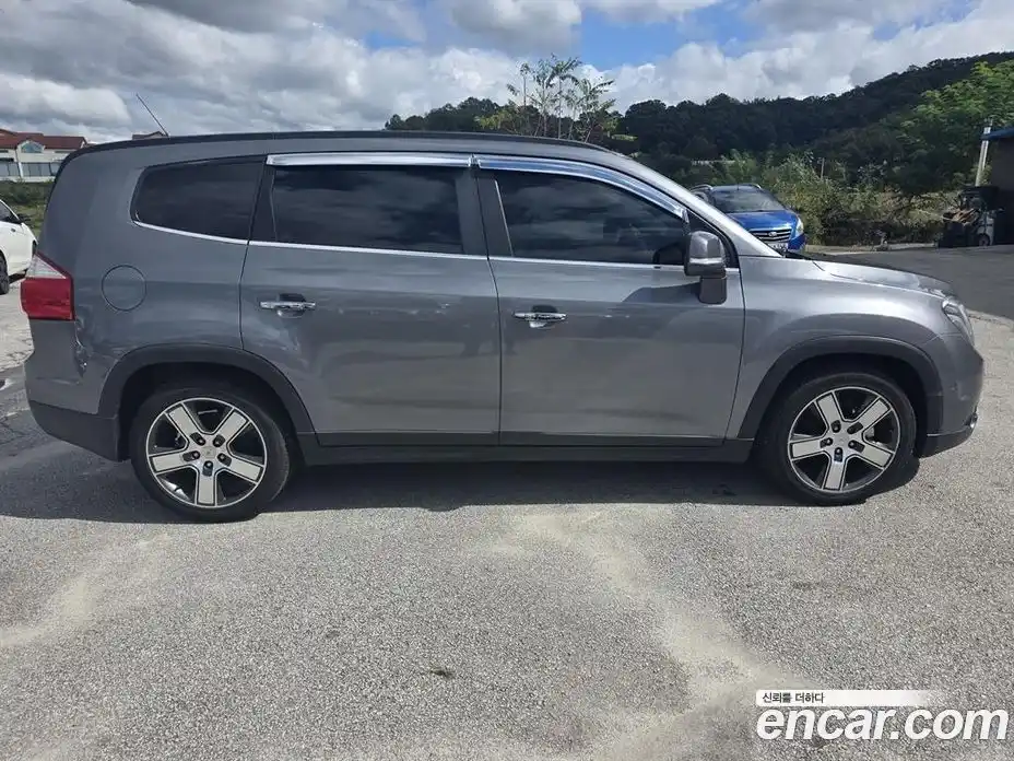 Chevrolet Orlando 2015 2.0 Автомат в Москве № 105809, фото 6